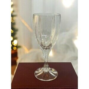 Mikasa Berkeley Crystal Water Goblet Wine Glass 7.25 inch Replacement